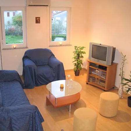 Pula, Istria Country 1 Apartment Vintijan